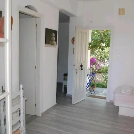 Apartment Sundeck