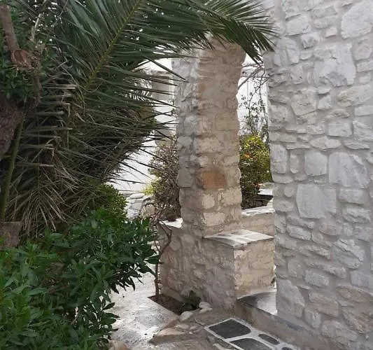 Sundeck アパート *